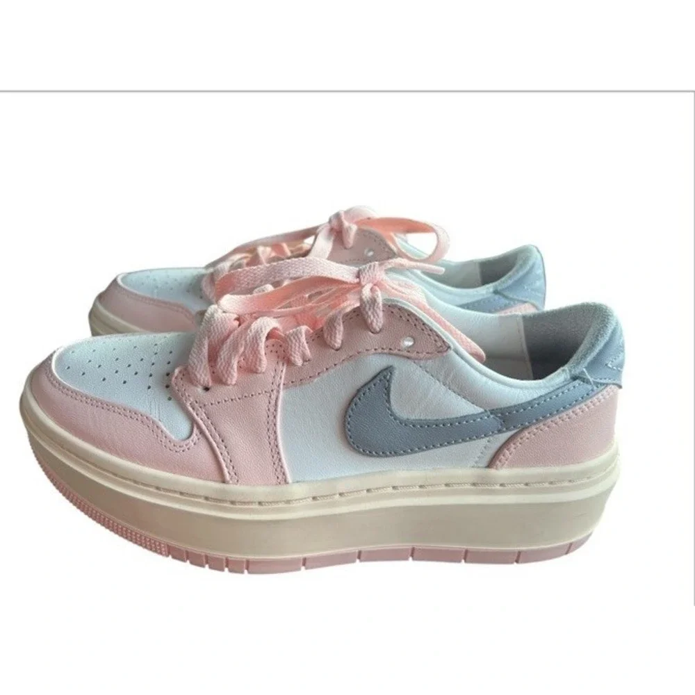 Nike‎ Air Jordan 1 Mid SE Valentine's Day DH7004-600 Size 6.5 Women